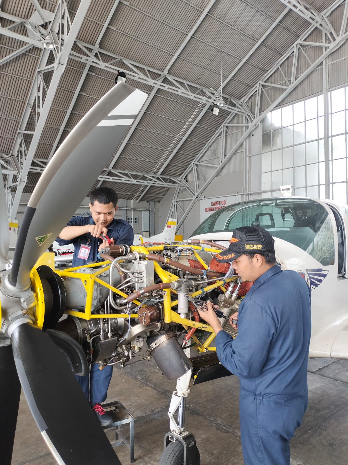Praktik S1 Teknik Dirgantara di Bandar Udara Adisucipto
