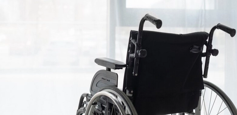 fasilitas bandara untuk disabilitas