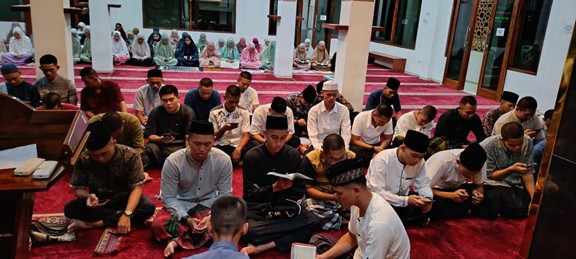 Pengajian Rutin Malam Jumat di STTKD Yogyakarta