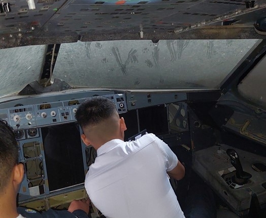 Teknik Elektro STTKD - Mencetak Inovator Masa Depan Dirgantara