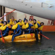 STTKD Lakukan Pengenalan dan Simulasi Pendaratan Darurat Wet Drill pada Siswa PKL