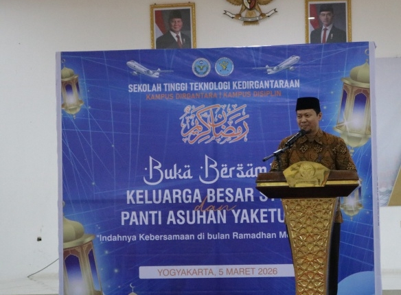 STTKD Yogyakarta Pererat Kebersamaan Lewat Buka Puasa Bersama Anak Panti YAKETUNIS