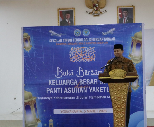 STTKD Yogyakarta Pererat Kebersamaan Lewat Buka Puasa Bersama Anak Panti YAKETUNIS